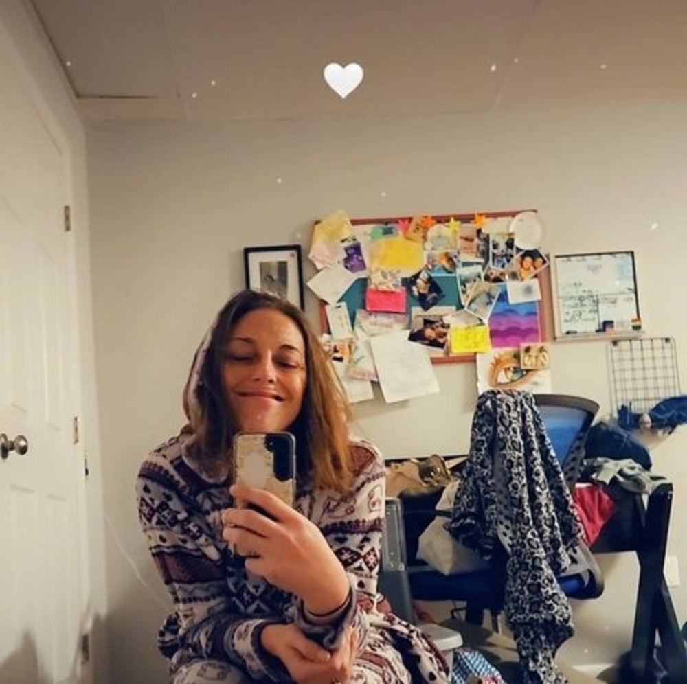 Meet your Posher, Lizzy Lu